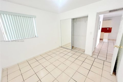 Снять в аренду кондоминиум в Хайалиа, Флорида 2 спальни, 71.07м2, № 2079972 - фото 21