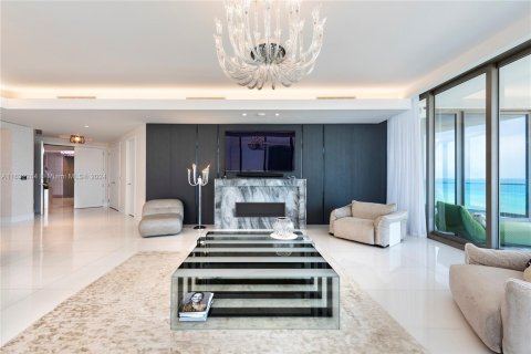 Condo in Sunny Isles Beach, Florida, 4 bedrooms  № 1293057 - photo 15