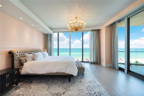 Condo in Sunny Isles Beach, Florida, 4 bedrooms  № 1293057 - photo 29
