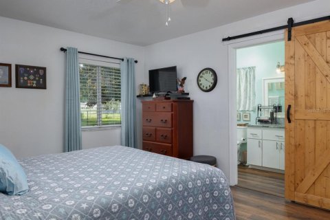 House in Ocala, Florida 3 bedrooms, 178.19 sq.m. № 1820660 - photo 15
