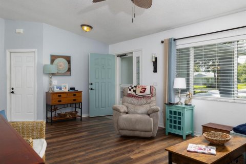 House in Ocala, Florida 3 bedrooms, 178.19 sq.m. № 1820660 - photo 5
