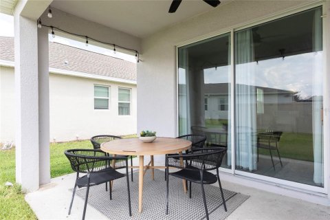 House in Kissimmee, Florida 3 bedrooms, 192.12 sq.m. № 2258918 - photo 16