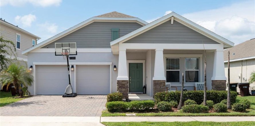 House in Kissimmee, Florida 3 bedrooms, 192.12 sq.m. № 2258918