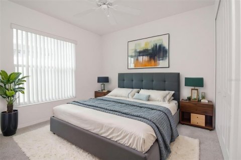 House in Tampa, Florida 4 bedrooms, 165.92 sq.m. № 2237553 - photo 19