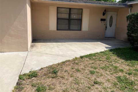Casa en venta en Lauderhill, Florida, 3 dormitorios, 155.98 m2 № 1182550 - foto 1