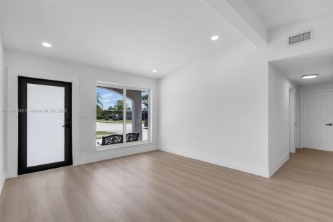 Купить виллу или дом в Майами, Флорида 3 спальни, № 1957968 - фото 5