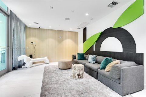 Appartement à louer à Sunny Isles Beach, Floride: 2 chambres, 155.61 m2 № 1922859 - photo 20