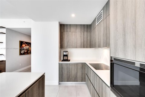 Appartement à louer à Sunny Isles Beach, Floride: 2 chambres, 155.61 m2 № 1922859 - photo 30