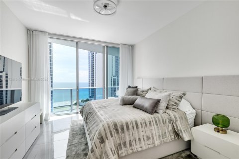 Appartement à louer à Sunny Isles Beach, Floride: 2 chambres, 155.61 m2 № 1922859 - photo 2