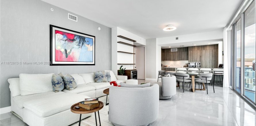 Appartement à AURORA à Sunny Isles Beach, Floride 2 chambres, 155.61 m2 № 1922859