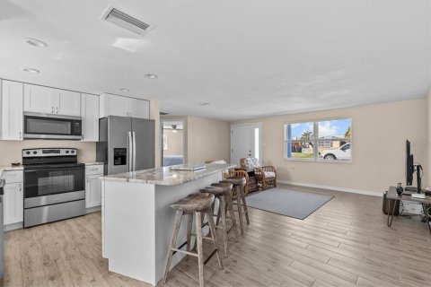 Villa ou maison à vendre à Hudson, Floride: 2 chambres, 93.27 m2 № 2142895 - photo 25