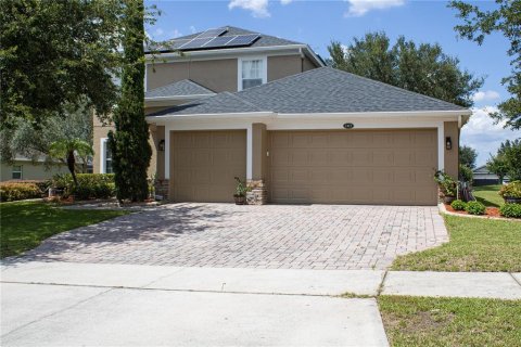 Villa ou maison à vendre à Clermont, Floride: 5 chambres, 253.72 m2 № 2303315 - photo 2