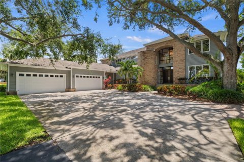 House in Seminole, Florida 10 bedrooms, 986.53 sq.m. № 1815114 - photo 2