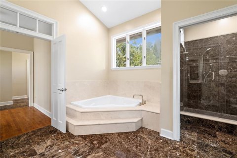 House in Seminole, Florida 10 bedrooms, 986.53 sq.m. № 1815114 - photo 20