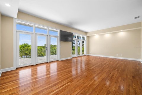 House in Seminole, Florida 10 bedrooms, 986.53 sq.m. № 1815114 - photo 14