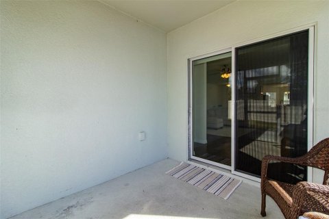 House in Lake Alfred, Florida 3 bedrooms, 162.3 sq.m. № 2214745 - photo 13