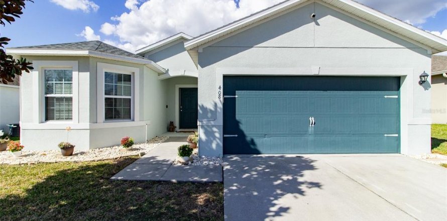 House in Lake Alfred, Florida 3 bedrooms, 162.3 sq.m. № 2214745