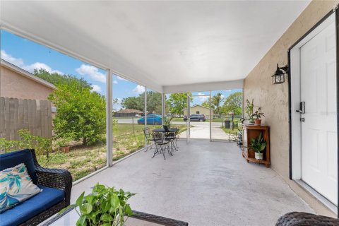 House in Ocala, Florida 2 bedrooms, 84.73 sq.m. № 1781042 - photo 11