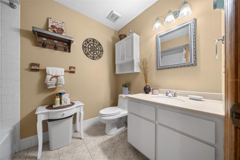 House in Summerfield, Florida 3 bedrooms, 122.26 sq.m. № 1774639 - photo 17