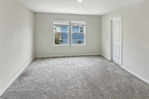 House in Kissimmee, Florida 4 bedrooms, 202.34 sq.m. № 2277647 - photo 10