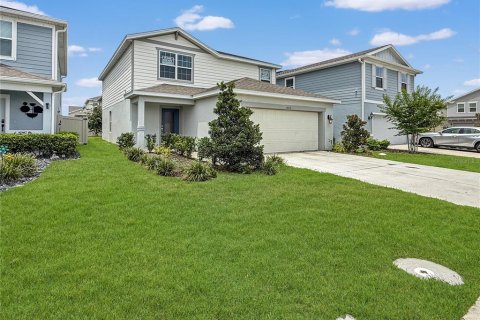 House in Kissimmee, Florida 4 bedrooms, 202.34 sq.m. № 2277647 - photo 3