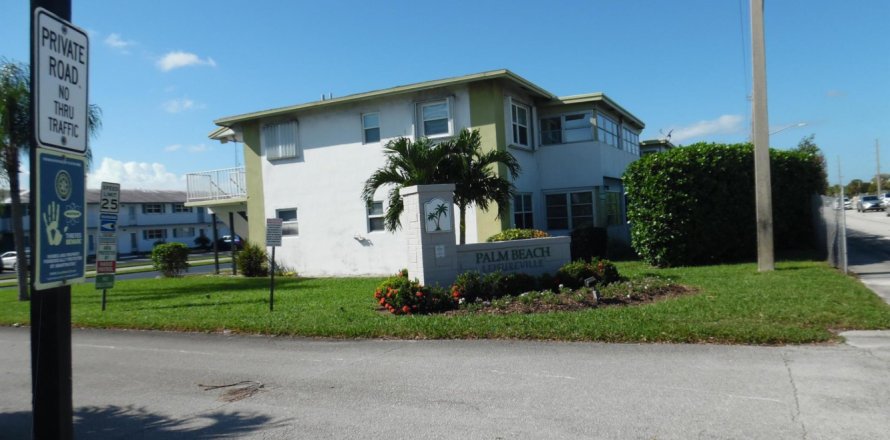 Condominio en Boynton Beach, Florida, 2 dormitorios № 856000