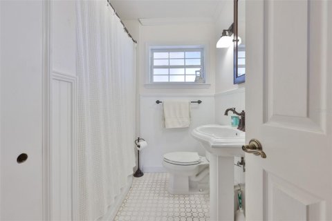 Casa en venta en Saint Petersburg, Florida, 3 dormitorios, 162.86 m2 № 2167362 - foto 16