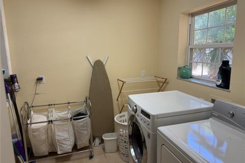 Casa en venta en Saint Petersburg, Florida, 3 dormitorios, 162.86 m2 № 2167362 - foto 14