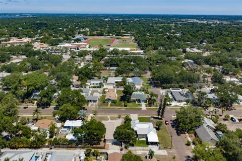 Casa en venta en Saint Petersburg, Florida, 3 dormitorios, 162.86 m2 № 2167362 - foto 26