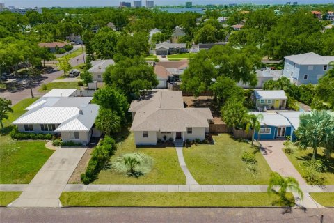 Casa en venta en Saint Petersburg, Florida, 3 dormitorios, 162.86 m2 № 2167362 - foto 23