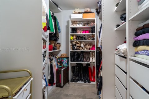 Снять в аренду кондоминиум в Майами, Флорида 2 спальни, 119.66м2, № 1956776 - фото 20