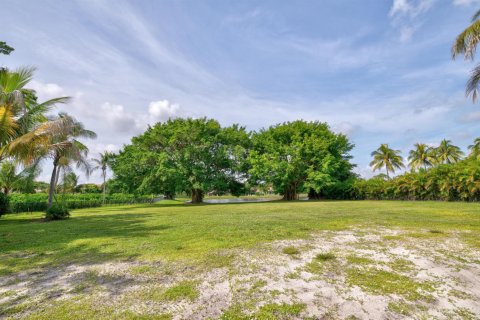 Propiedad comercial en venta en Palm Beach Gardens, Florida № 2254607 - foto 22