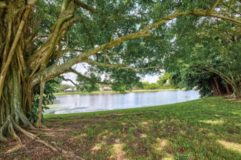 Propiedad comercial en venta en Palm Beach Gardens, Florida № 2254607 - foto 27