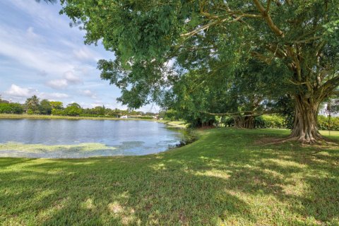 Propiedad comercial en venta en Palm Beach Gardens, Florida № 2254607 - foto 28