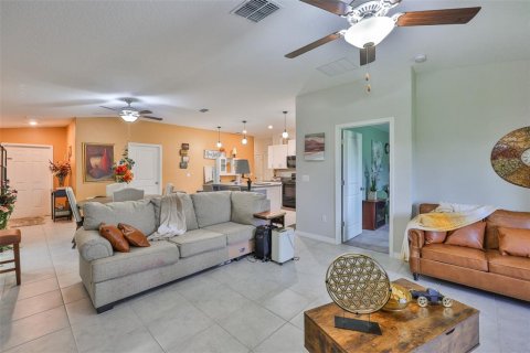 Villa ou maison à vendre à Sun City Center, Floride: 4 chambres, 171.13 m2 № 1789356 - photo 18