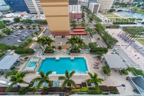 Condo in Tampa, Florida, 1 bedroom  № 1757599 - photo 10