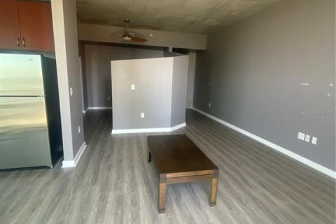 Condo in Tampa, Florida, 1 bedroom  № 1757599 - photo 14
