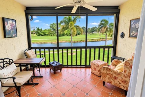 Condo in Sarasota, Florida, 1 bedroom № 2402720 - photo 10