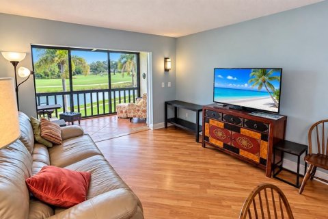 Condo in Sarasota, Florida, 1 bedroom № 2402720 - photo 8