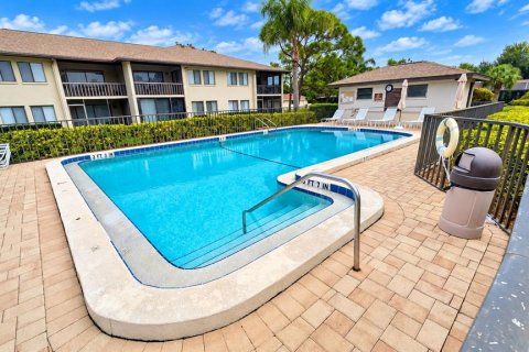 Condo in Sarasota, Florida, 1 bedroom № 2402720 - photo 21