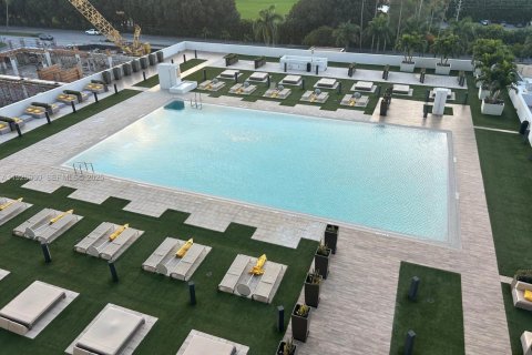 Condominio en venta en Doral, Florida, 1 dormitorio, 72.19 m2 № 1986366 - foto 21