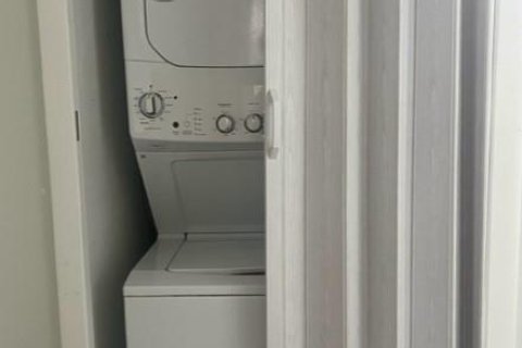 Condo in Lauderhill, Florida, 3 bedrooms  № 2242600 - photo 11