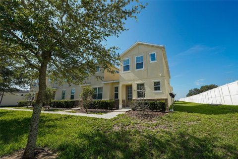 Adosado en venta en Davenport, Florida, 3 dormitorios, 149.76 m2 № 2202288 - foto 5