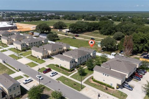 Adosado en venta en Davenport, Florida, 3 dormitorios, 149.76 m2 № 2202288 - foto 6