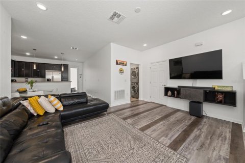 Adosado en venta en Davenport, Florida, 3 dormitorios, 149.76 m2 № 2202288 - foto 13