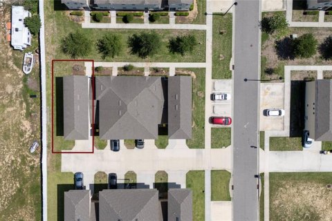 Adosado en venta en Davenport, Florida, 3 dormitorios, 149.76 m2 № 2202288 - foto 10