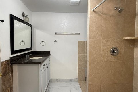 Apartamento en alquiler en Tampa, Florida, 3 dormitorios, 97.55 m2 № 1880582 - foto 18