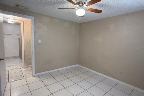 Apartamento en alquiler en Tampa, Florida, 3 dormitorios, 97.55 m2 № 1880582 - foto 14