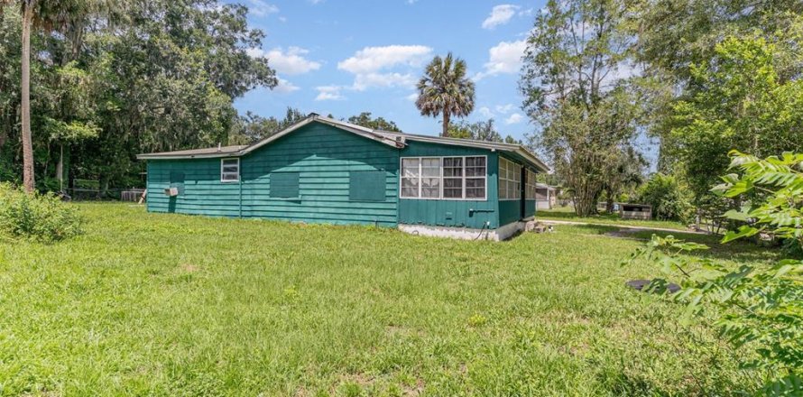 House in Ocala, Florida 2 bedrooms, 118.91 sq.m. № 1914922