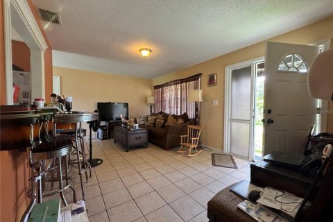 Propiedad comercial en venta en Orlando, Florida, 4 dormitorios, 167.22 m2 № 1876219 - foto 23